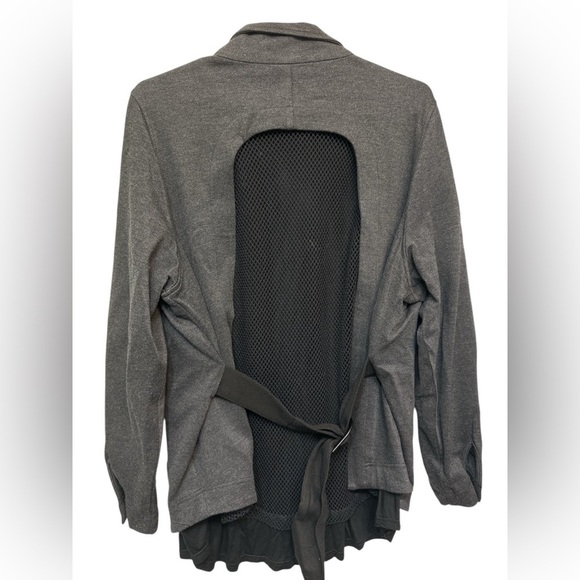 Cabi Love Carol Collection Jacket Gray/Black Mesh Back Belt - Picture 2 of 9